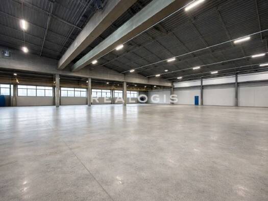 Halle/Industriefläche zur Miete 2.900 m² Lagerfläche Altbach 73776