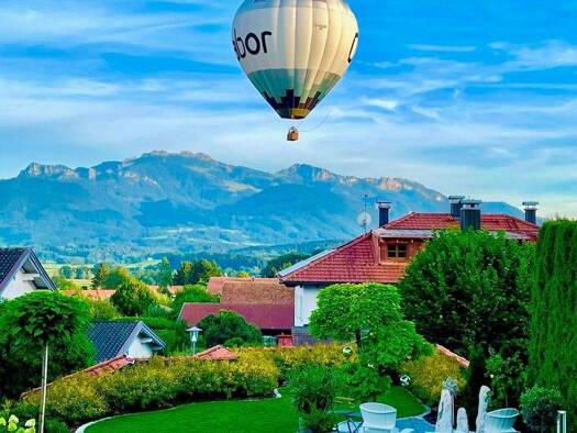 Villa zum Kauf 9 Zimmer 331 m² 995 m² Grundstück Prien Prien am Chiemsee 83209