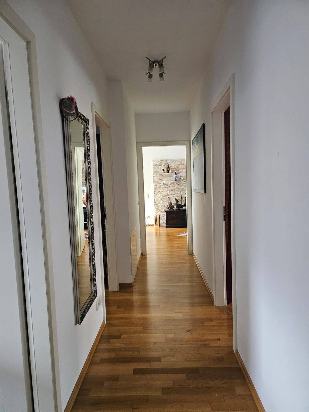 Property thumbnail 13