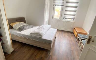 WG-Zimmer zur Miete Wohnen auf Zeit 570 € 15 m² frei ab 28.02.2026 Neckarstraße 0 Innenstadt - Ost Esslingen Zentrum 73728