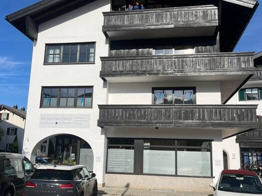 Büro-/Praxisfläche zur Miete provisionsfrei 2.300 € 8 Zimmer 178 m² Bürofläche Bahnhofstraße 1 Aschau Aschau im Chiemgau 83229