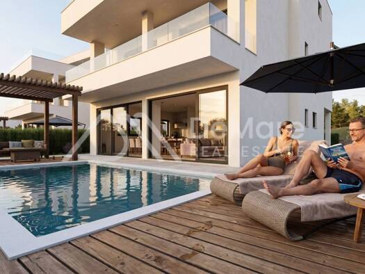 Villa zum Kauf - Erstbezug 840.000 € 5 Zimmer 280 m² Starigrad 23244