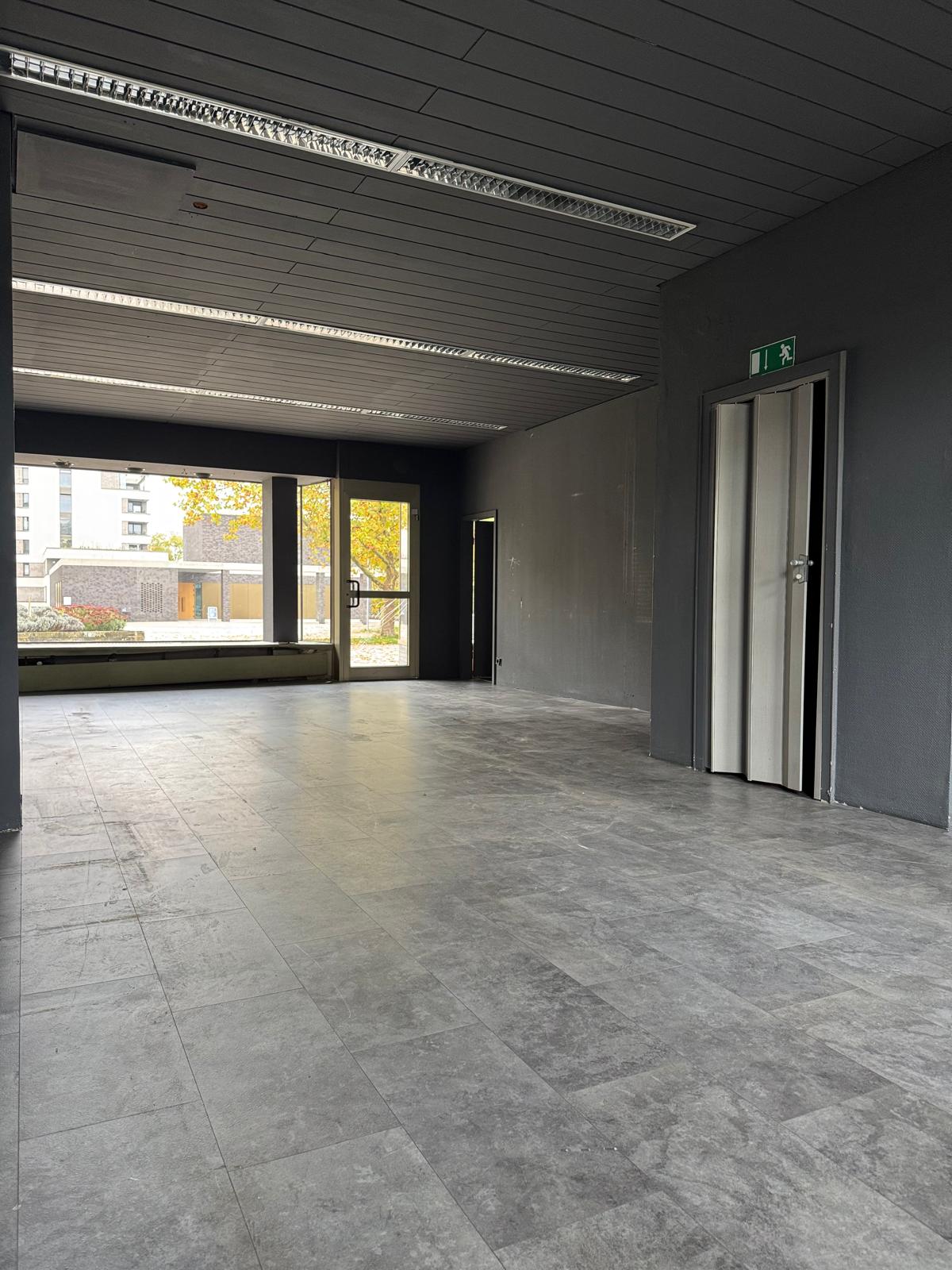 Ladenfläche zur Miete provisionsfrei 800 € 3 Zimmer 68,6 m²<br/>Verkaufsfläche Hechtstr. 33 C Mönchfeld Stuttgart 70378