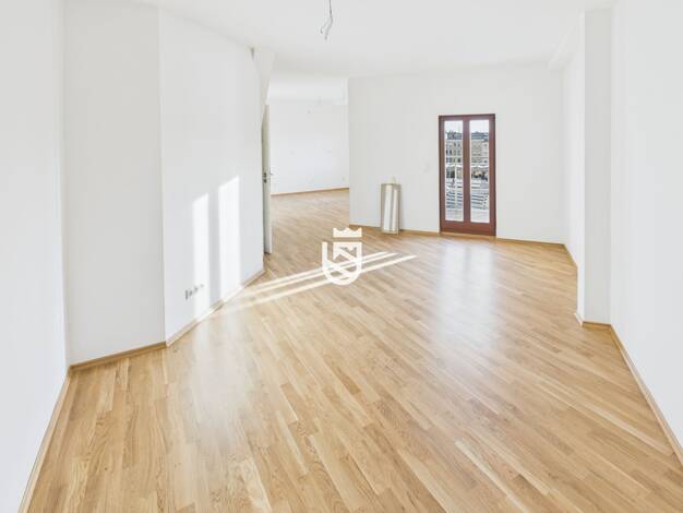 Wohnung zur Miete 1.084 € 4 Zimmer 94,3 m² frei ab sofort Innenstadt Mitte 06112
