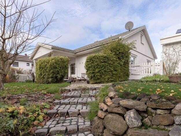 Einfamilienhaus zum Kauf 425.000 € 5 Zimmer 117,8 m² 687 m² Grundstück Lich 35423