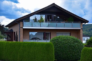 Mehrfamilienhaus zum Kauf provisionsfrei 245.000 € 7 Zimmer 220 m² 788 m² Grundstück Sundernblick 6 Stadtoldendorf 37627