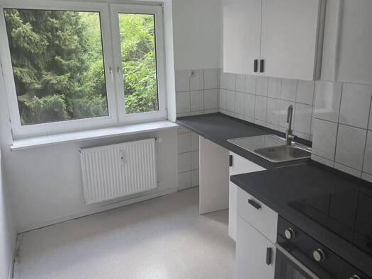 Wohnung zur Miete 1.221 € 3,5 Zimmer 74 m² 1. Geschoss frei ab sofort Ahrensburger Straße 2 Wandsbek Wandsbek 22041