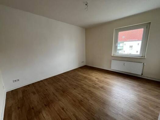 Wohnung zur Miete 301 € 2 Zimmer 43 m² 1. Geschoss frei ab 01.11.2026 Seehäuser Weg 46 Oschersleben Oschersleben 39387