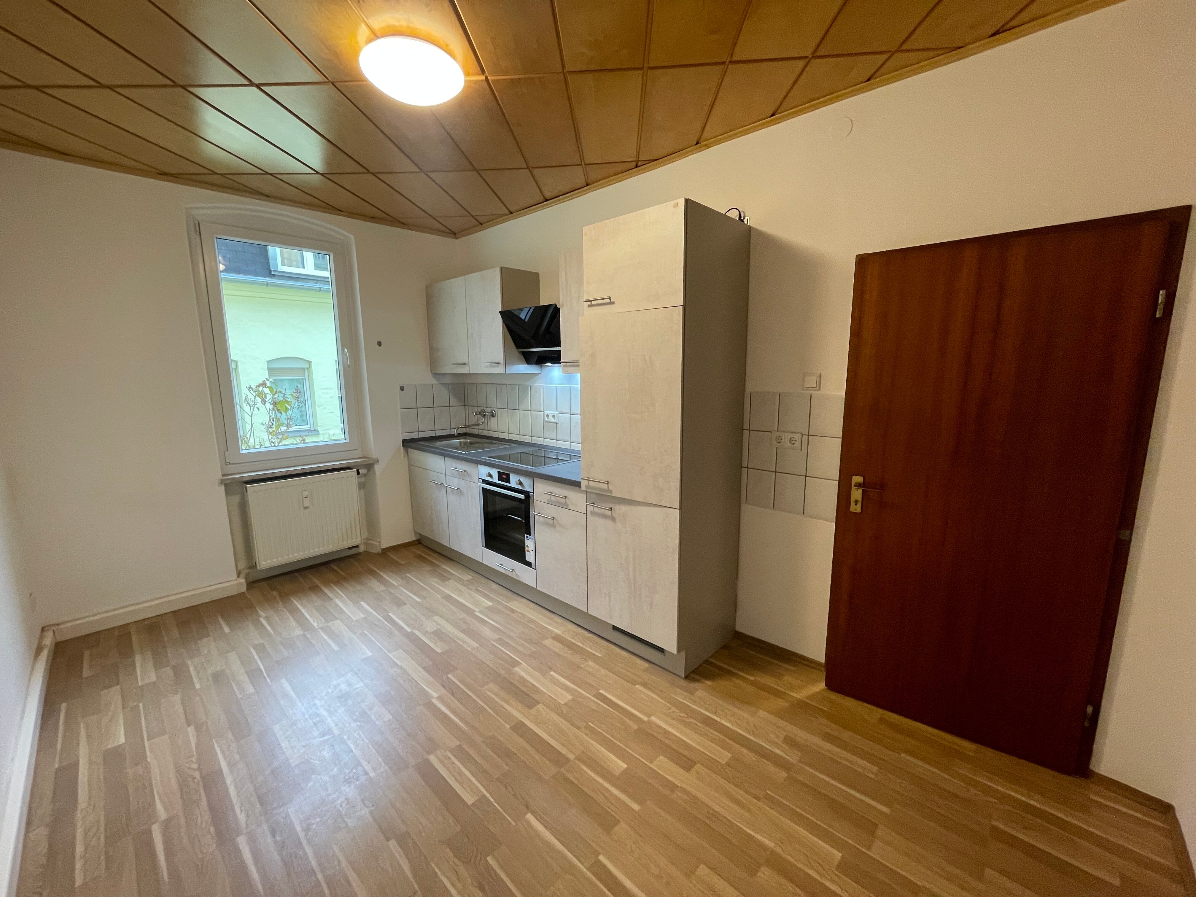 Wohnung zur Miete 550 € 1 Zimmer 35 m²<br/>Wohnfläche 1.<br/>Geschoss ab sofort<br/>Verfügbarkeit Breitscheidstrasse / Nähe Aufsessplatz Galgenhof Nürnberg 90459