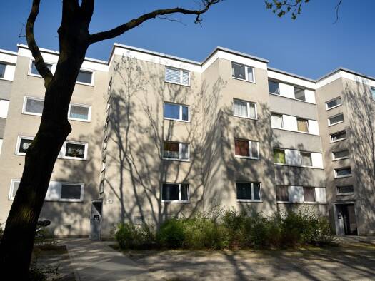 Wohnung zur Miete 664 € 4 Zimmer 76,6 m² 1. Geschoss frei ab 30.11.2026 Breslauer Straße 273 Laagberg Mitte-West 38440