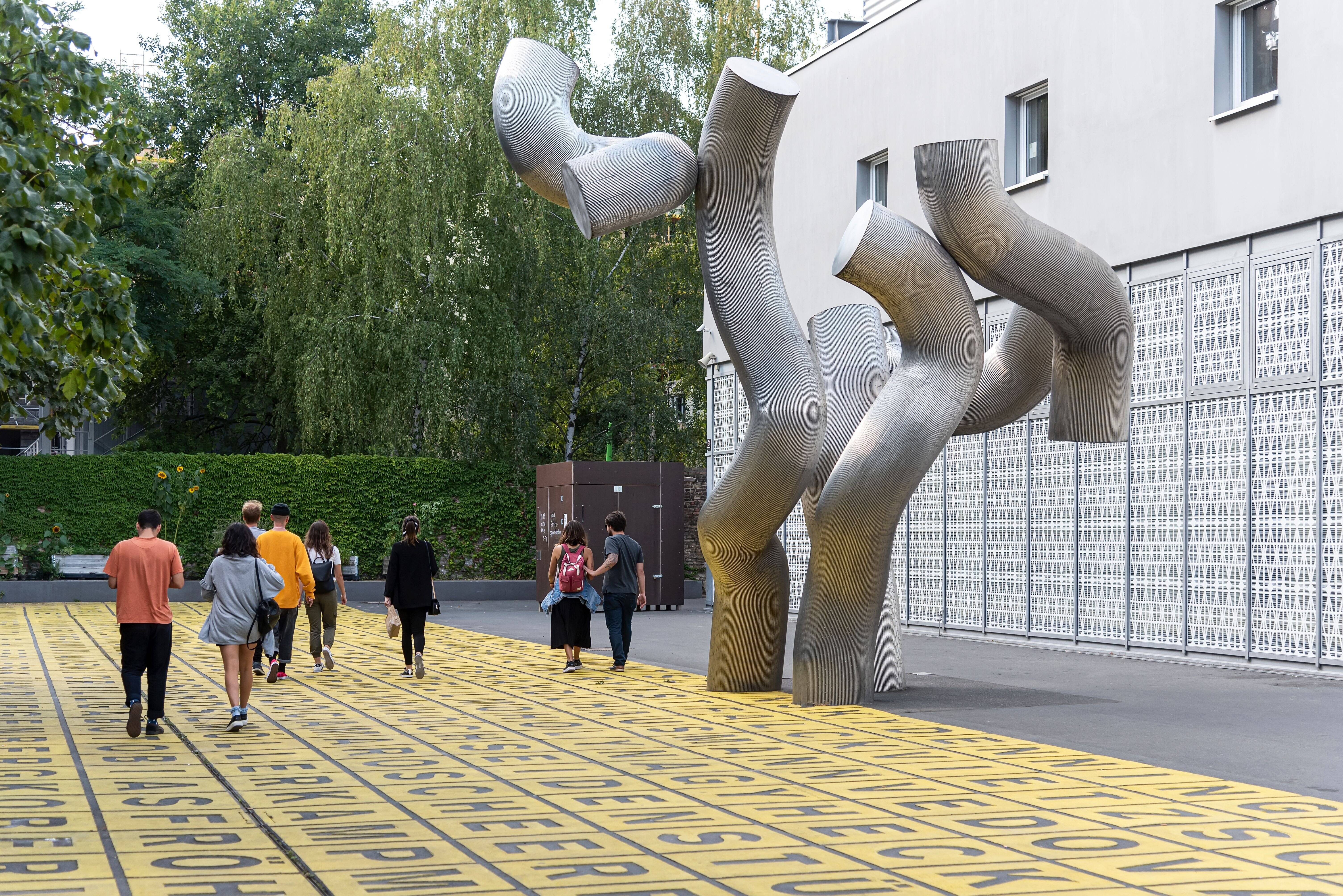 Property thumbnail 11