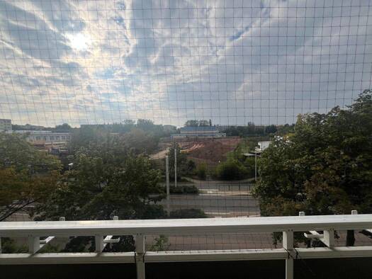Wohnung zur Miete 324 € 4 Zimmer 70 m² Geschoss 3/5 Neuplanitzer Straße 57 Neuplanitz Zwickau 08062