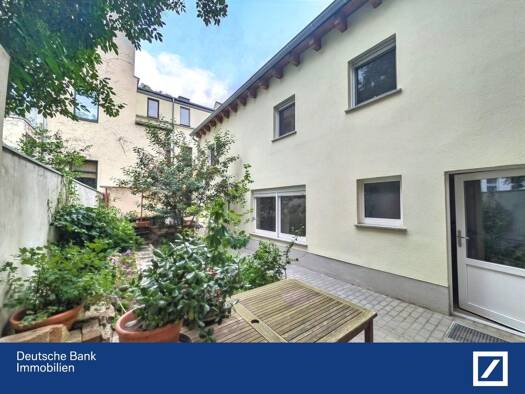 Reihenmittelhaus zum Kauf 198.000 € 7 Zimmer 212 m² 180 m² Grundstück Wurzen 04808