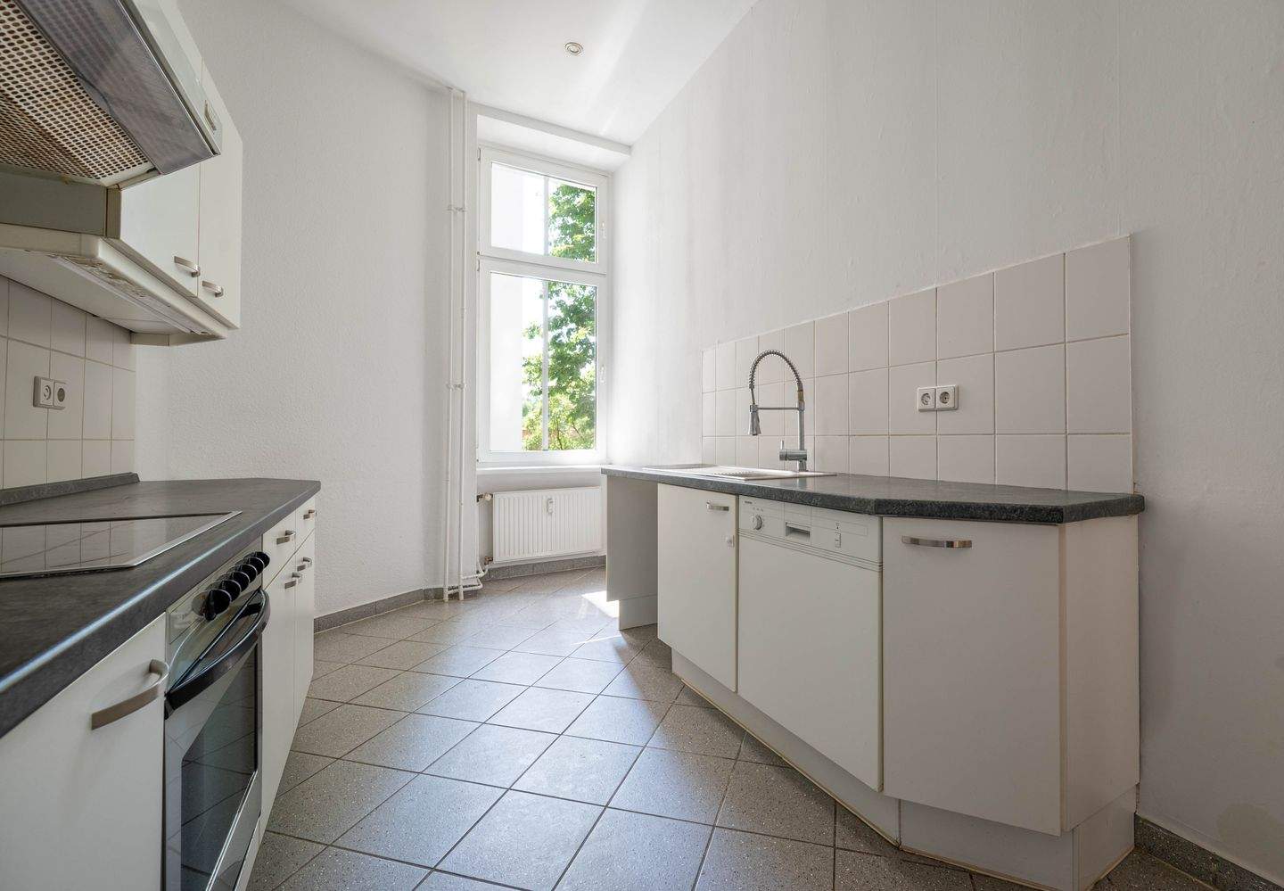 Property thumbnail 7