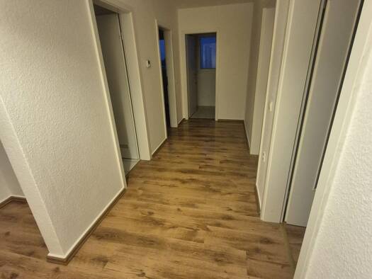Wohnung zur Miete 480 € 3 Zimmer 78 m² Geschoss 2/3 frei ab sofort Süd Remscheid 42855