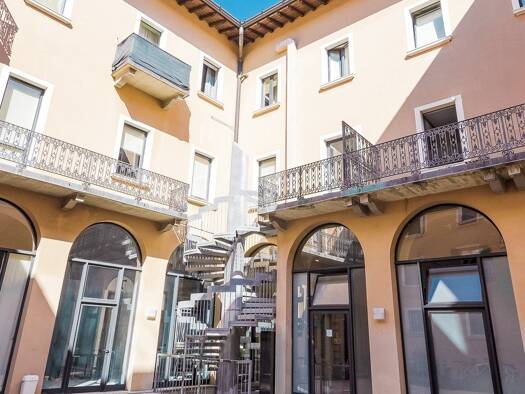Haus zum Kauf 6.500.000 € 2.969 m² Brescia 25122