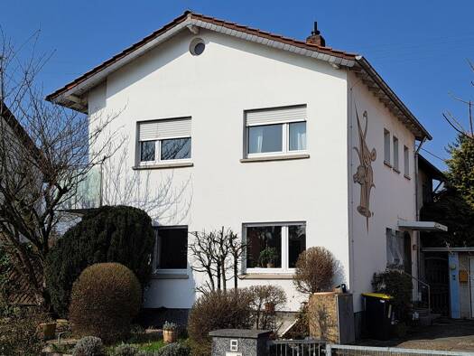 Mehrfamilienhaus zum Kauf 649.000 € 6 Zimmer 198 m² 545 m² Grundstück Nordenstadt Wiesbaden 65205