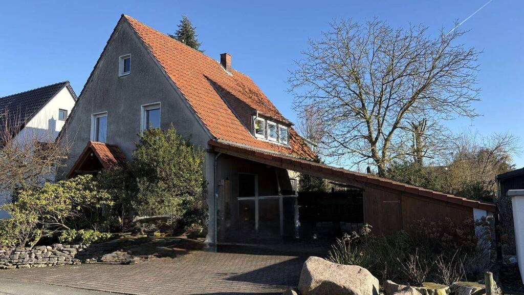 Mehrfamilienhaus zum Kauf 260.000 € 6 Zimmer 125 m² 902 m² Grundstück Pottenhausen Lage 32791