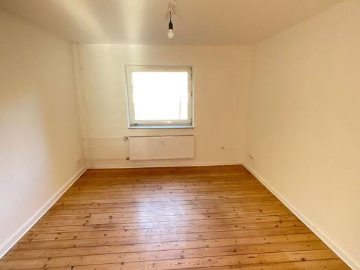 Wohnung zur Miete 419 € 2 Zimmer 48,7 m² EG frei ab 01.10.2026 Hultschiner Straße 9 Elmschenhagen-Süd Elmschenhagen 24146