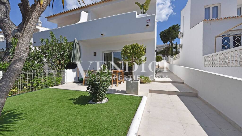 Haus zum Kauf 1.390.000 € 133 m² 113 m² Grundstück Almancil 8135