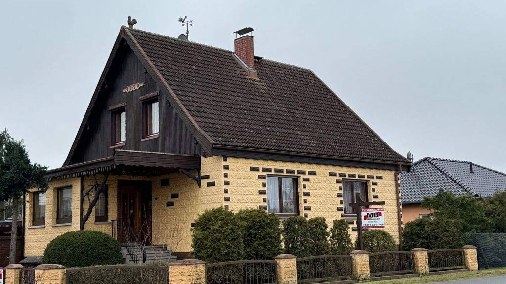 Einfamilienhaus zum Kauf 190.000 € 6 Zimmer 108 m² 690 m² Grundstück frei ab sofort Döberitz Premnitz 14727
