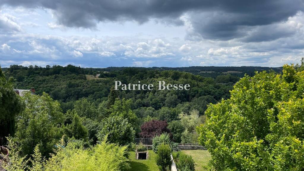 Reihenmittelhaus zum Kauf 250.000 € 7 Zimmer 219 m² Nontron 24300