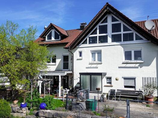Mehrfamilienhaus zum Kauf 619.000 € 11 Zimmer 306 m² 960 m² Grundstück Dettingen Gerstetten - Dettingen 89547
