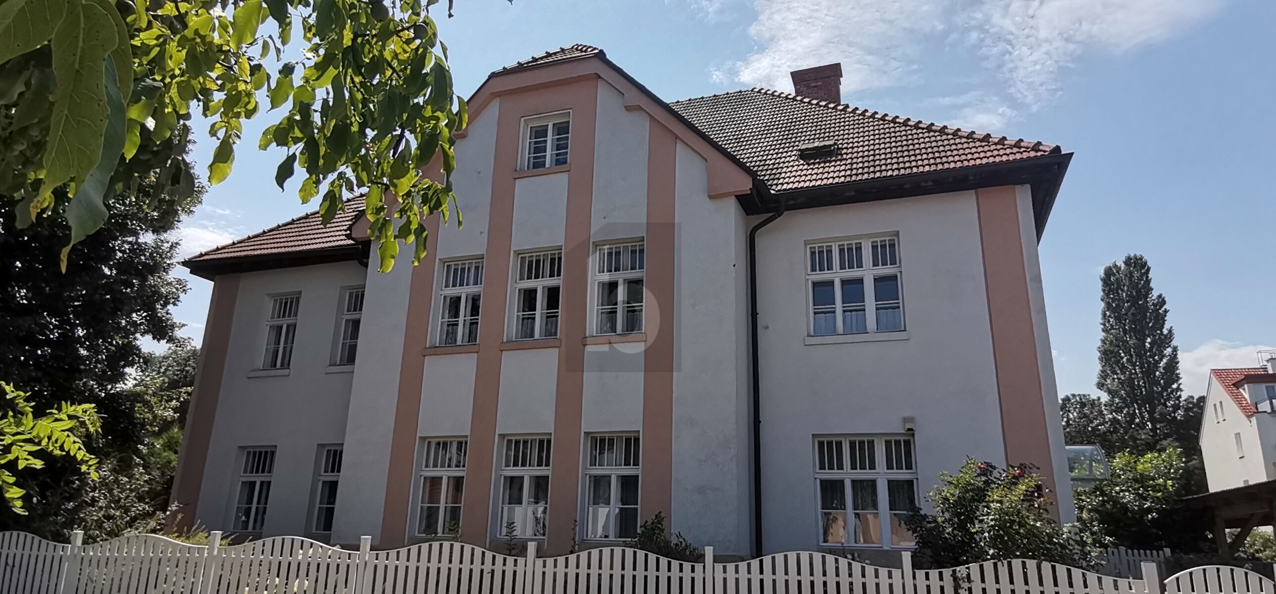 Villa zum Kauf 9 Zimmer 360 m²<br/>Wohnfläche 1.856 m²<br/>Grundstück Ebreichsdorf 2483