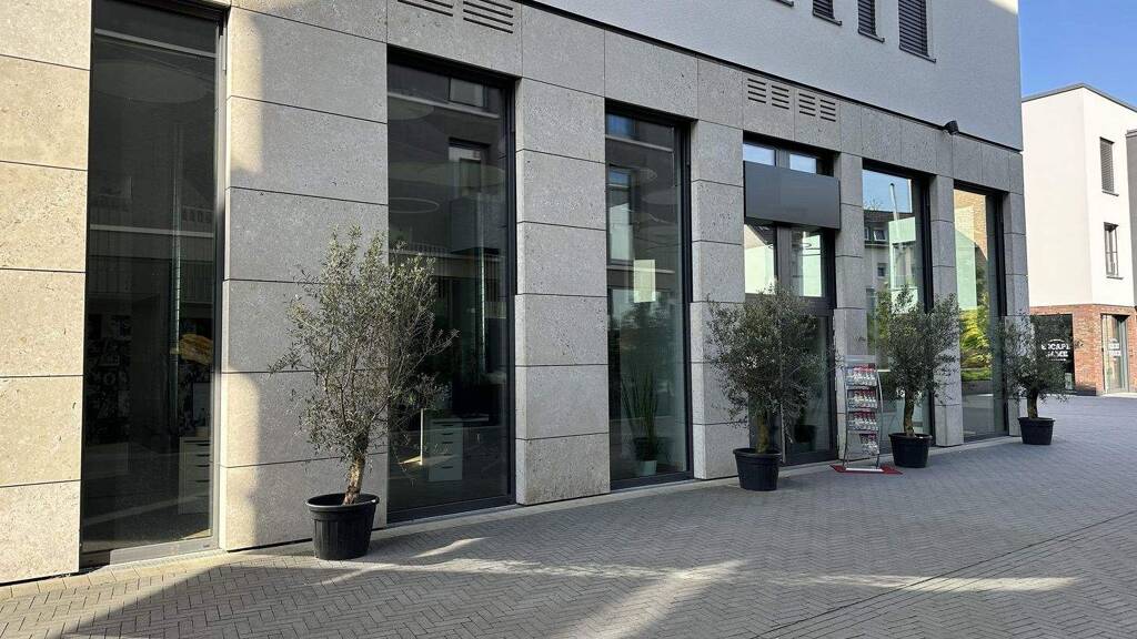 Ausstellungsfläche zur Miete 2.400 € Innenstadt Gütersloh 33330