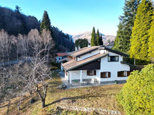 Einfamilienhaus zum Kauf 395.000 € 8 Zimmer 358 m² 1.700 m² Grundstück frei ab sofort Via Intrasca Nave