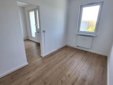 Wohnung zur Miete 286 € 2 Zimmer 49 m² 1. Geschoss frei ab sofort Magdeburger Straße 241 Schönebeck Schönebeck (Elbe) 39218