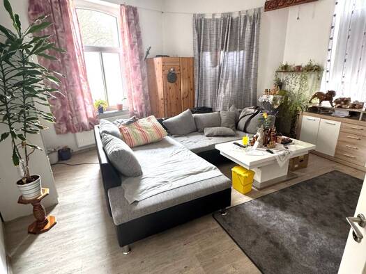 Wohnung zum Kauf 52.000 € 2 Zimmer 60 m² EG frei ab sofort Plauensche-Str. Ostviertel Gera 07545