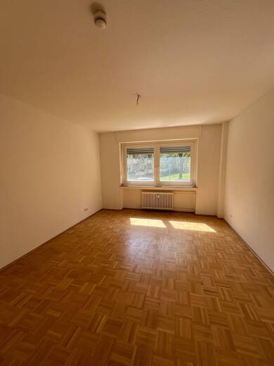 Studio zur Miete 665 € 2 Zimmer 60,7 m² EG In der Täpperie 2 Holsterhausen Essen 45147