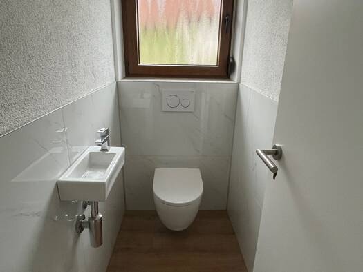 Terrassenwohnung zur Miete 1.200 € 5 Zimmer 122 m² frei ab 15.12.2025 Altheim Schemmerhofen 88433