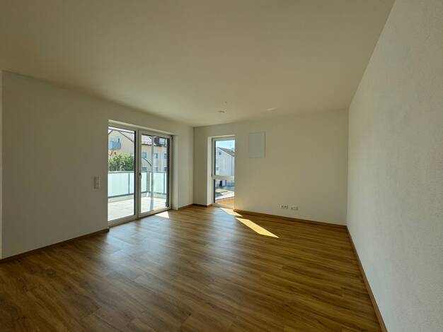 Wohnung zum Kauf - Erstbezug provisionsfrei 570.000 € 3 Zimmer 76,9 m² 2. Geschoss Traunstein Traunstein 83278