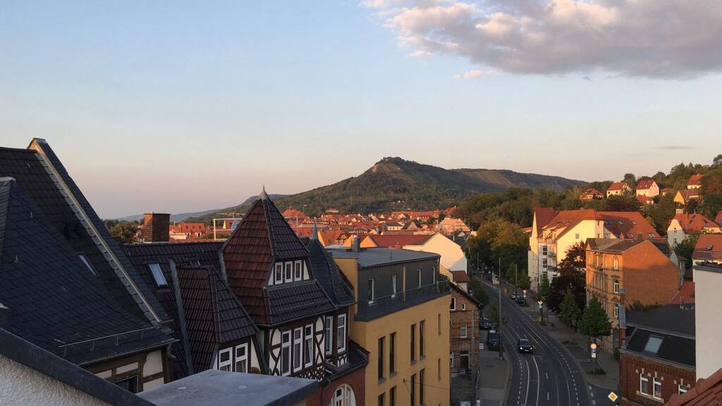 Maisonette zur Miete 2.156 € 5 Zimmer 154 m² frei ab sofort Wenigenjena Jena 07749