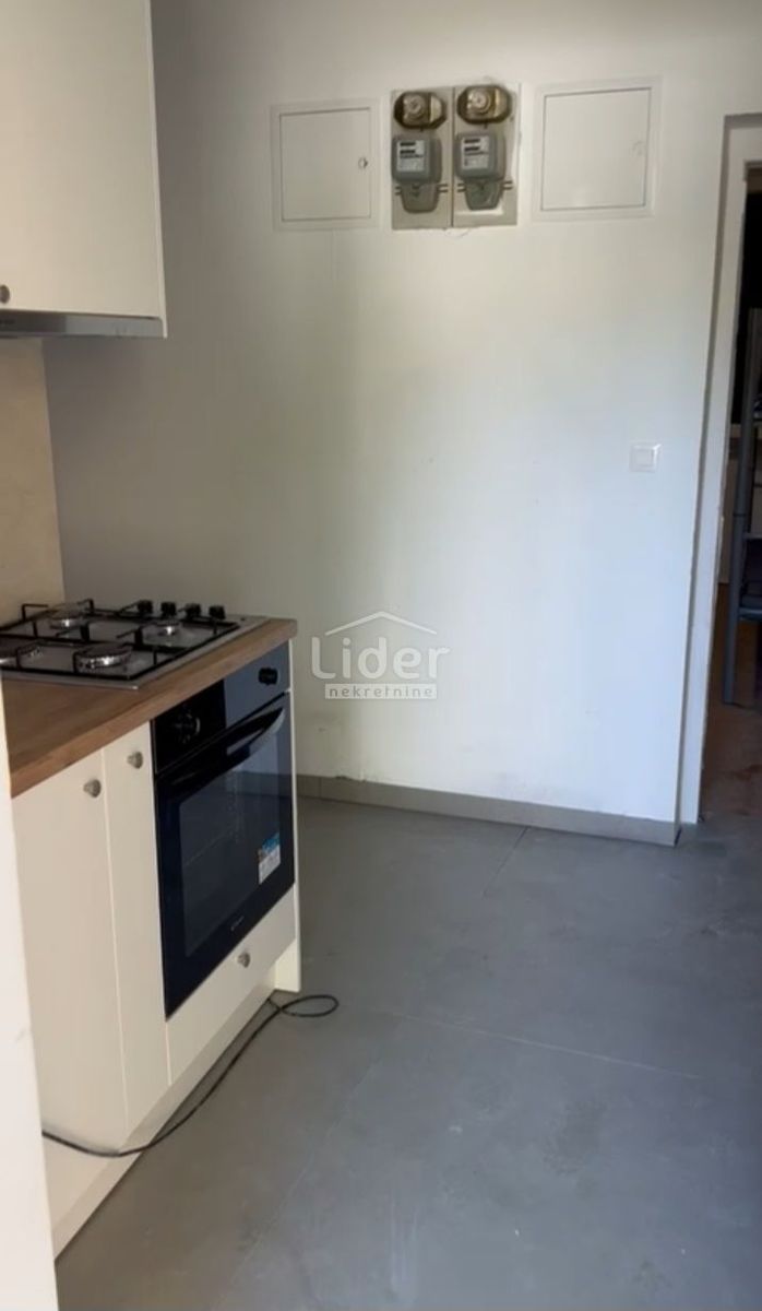 Wohnung zur Miete 250 € 4 Zimmer 75 m²<br/>Wohnfläche Rijeka