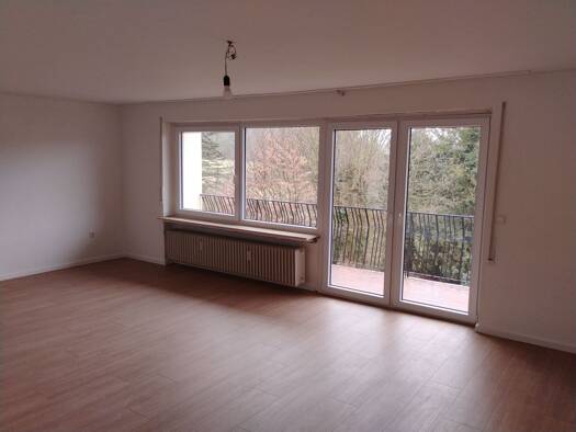 Wohnung zur Miete 950 € 4 Zimmer 107 m² Geschoss 2/3 frei ab sofort Lich 35423
