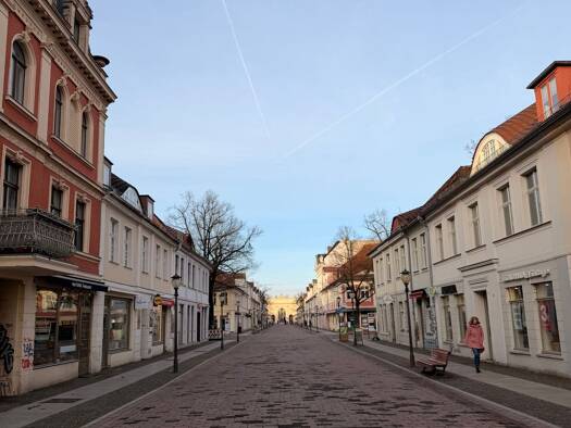 Laden zur Miete 8.000 € 1 Zimmer 180 m² Verkaufsfläche teilbar ab 180 m² Brandenburger Straße Nördliche Innenstadt Potsdam 14467
