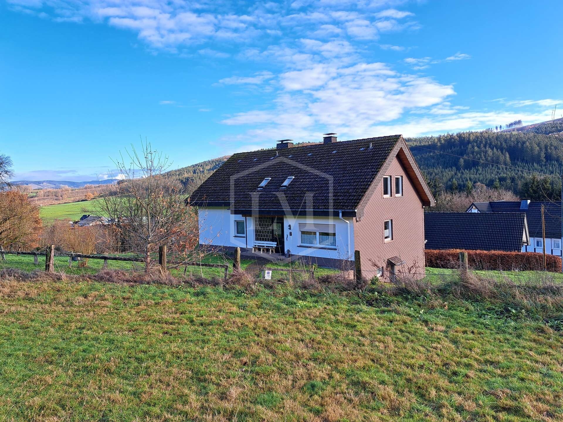 Bauernhof zum Kauf 650.000 € 294.905 m²<br/>Grundstück Kirchhundem Kirchhundem 57399