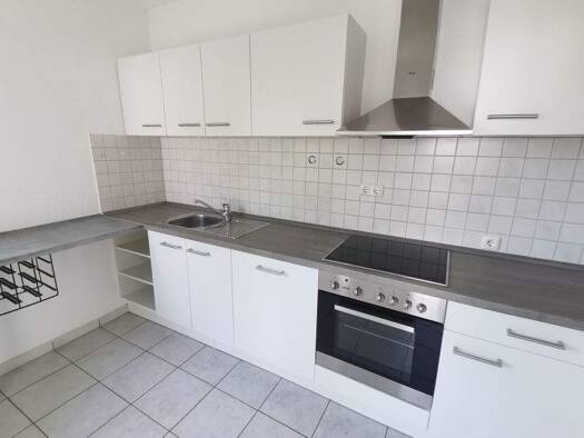 Wohnung zur Miete 510 € 2 Zimmer 55 m² frei ab sofort Gebhardtstr. 22 Holsterhausen Essen 45147