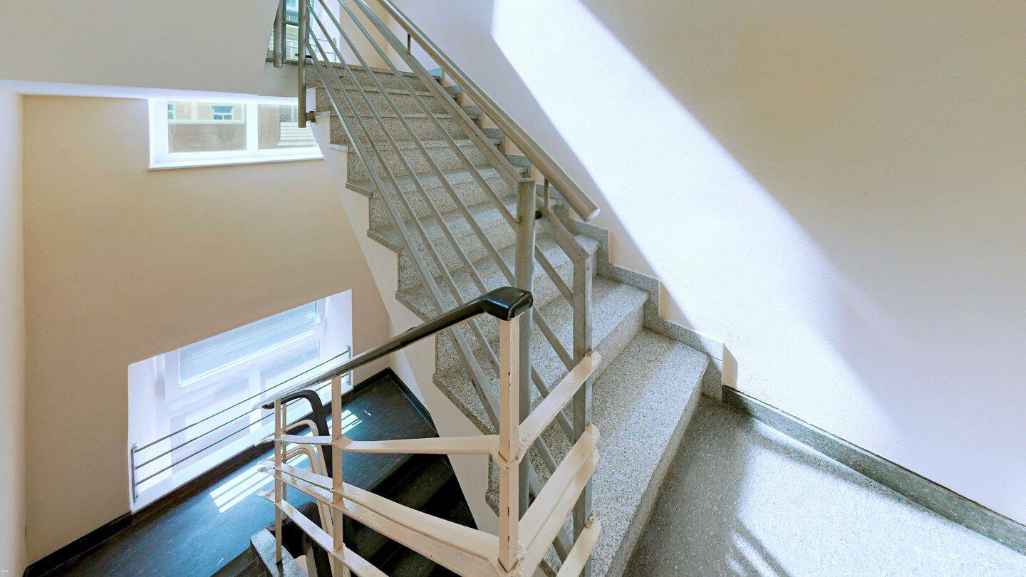 Property thumbnail 32