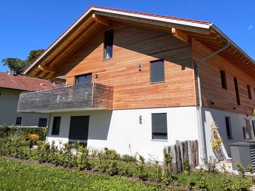 Maisonette zur Miete 1.112 € 3,5 Zimmer 82 m² Geschoss 1/2 frei ab 01.12.2025 Chiemseestraße. 2 Pittenhart 83132
