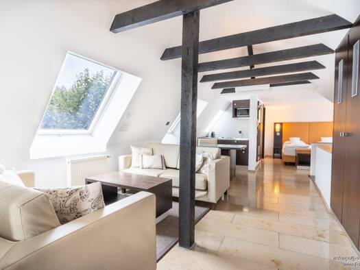 Wohnung zur Miete Wohnen auf Zeit 1.490 € 2 Zimmer 55 m² frei ab sofort Düsseldorf 40210