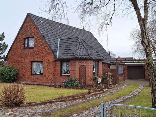 Einfamilienhaus zum Kauf 219.000 € 6 Zimmer 138 m² 772 m² Grundstück Hemmingstedt 25770