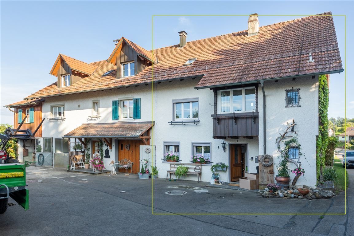 Haus zum Kauf 279.000 € 5 Zimmer 130 m²<br/>Wohnfläche 900 m²<br/>Grundstück ab sofort<br/>Verfügbarkeit Baltersweil Dettighofen 79802