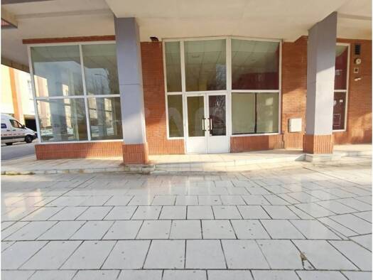 Verkaufsfläche zum Kauf 99.999 € 146 m² Verkaufsfläche León 24008