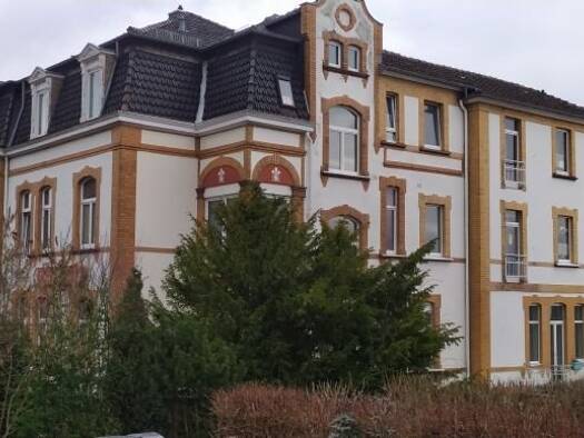 Wohnung zur Miete 640 € 3 Zimmer 75,2 m² 2. Geschoss Hufelandstr. 15 Bad Wildungen 34537