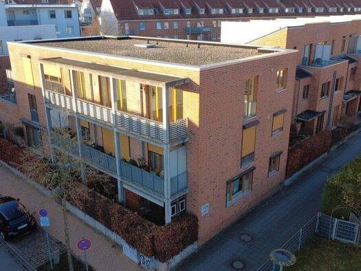 Wohnung zum Kauf 329.500 € 4 Zimmer 97 m² St. Lorenz Nord Lübeck-Sankt Lorenz Nord 23558