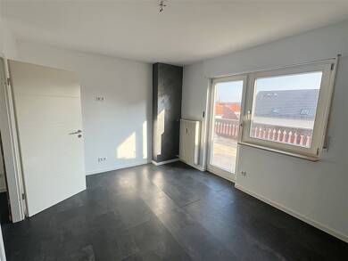 Wohnung zum Kauf provisionsfrei 299.000 € 4 Zimmer 136 m² frei ab sofort Seukendorf Seukendorf 90556